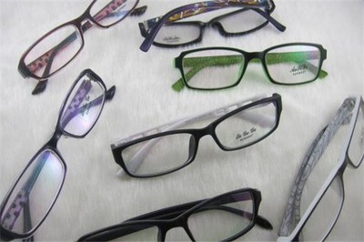 精益眼鏡福建加盟流程與化妝品業務拓展指南